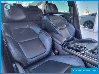RENAULT KOREA SM6 2.0 LPE SE (RENTAL CAR)
