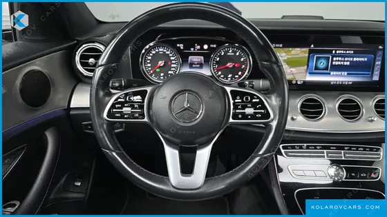 MERCEDES E-CLASS E300 AVANTGARDE