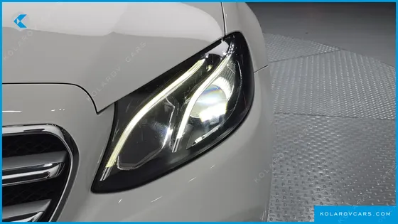 MERCEDES E-CLASS E300 AVANTGARDE