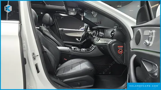 MERCEDES E-CLASS E300 AVANTGARDE