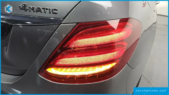 MERCEDES E-CLASS E300 4MATIC AVNATGARDE