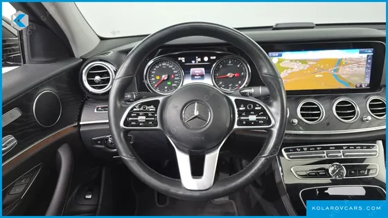 MERCEDES E-CLASS E220D AVANTGARDE