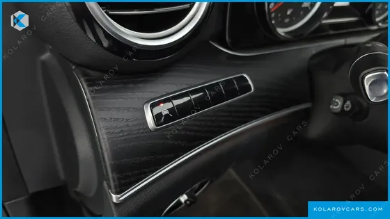 MERCEDES E-CLASS E220D AVANTGARDE