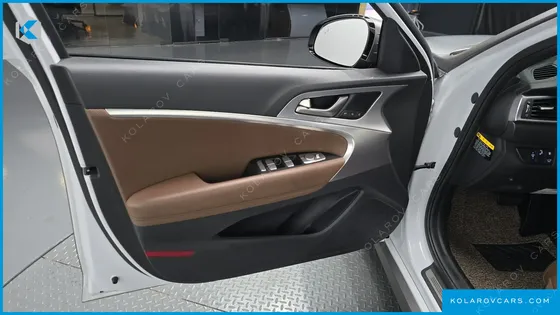 GENESIS G70 2.0T AWD