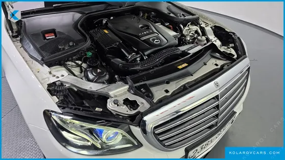 MERCEDES E-CLASS E300E EXCLUSIVE