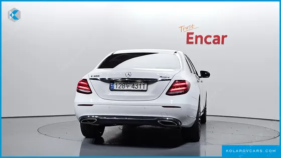 MERCEDES E-CLASS E300 4MATIC EXCLUSIVE