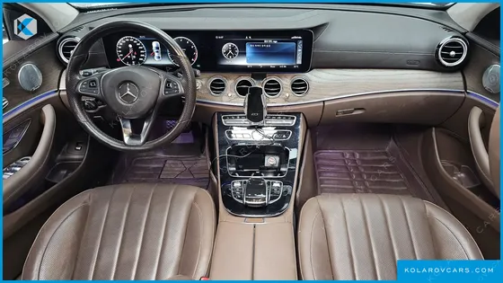 MERCEDES E-CLASS E300 4MATIC EXCLUSIVE
