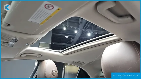 MERCEDES E-CLASS E300 4MATIC EXCLUSIVE