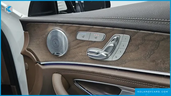 MERCEDES E-CLASS E300 4MATIC EXCLUSIVE