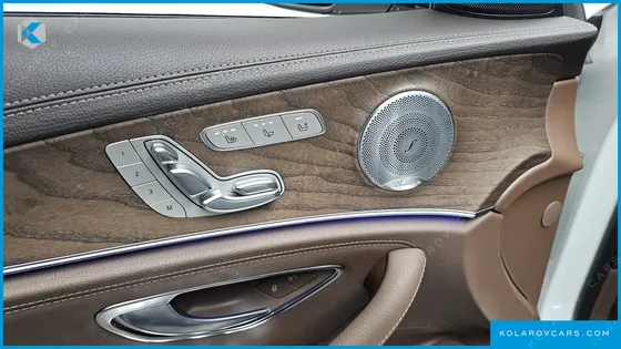 MERCEDES E-CLASS E300 4MATIC EXCLUSIVE