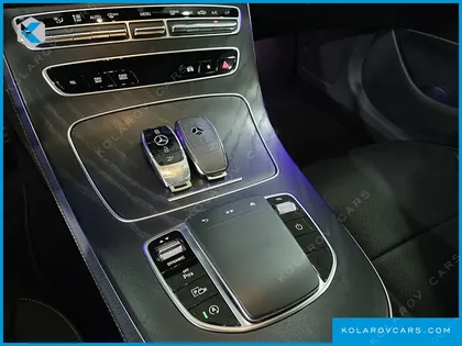 MERCEDES E-CLASS E220D 4MATIC AMG LINE