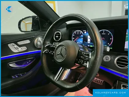 MERCEDES E-CLASS E220D 4MATIC AMG LINE