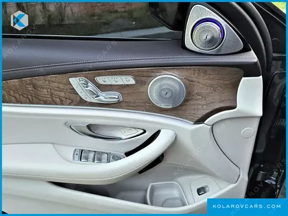 MERCEDES E-CLASS E300 4MATIC EXCLUSIVE