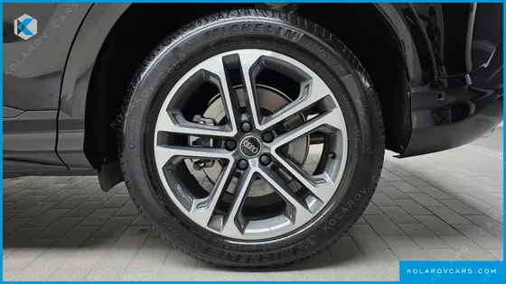 AUDI Q5 40 TFSI QUIATTRO ADVANCED
