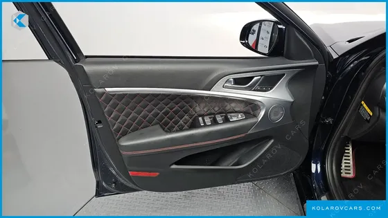 GENESIS G70 2.0T AWD