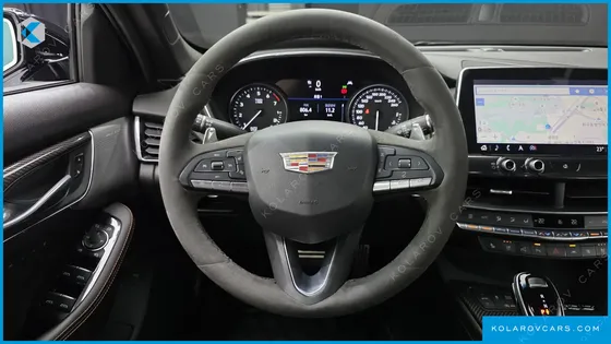 CADILLAC CT5 2.0 SPORT