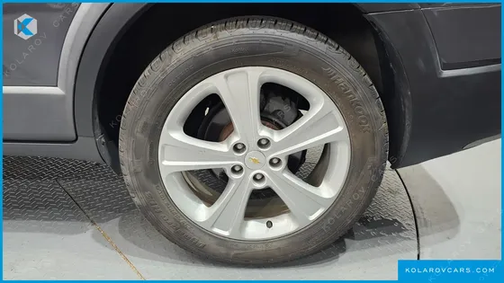 CHEVROLET (GM DAEWOO) CAPTIVA 2WD LT PREMIUM