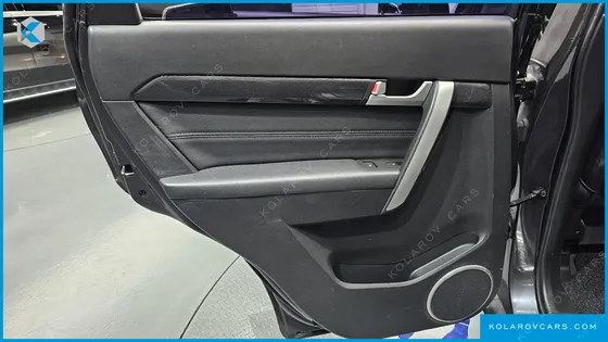 CHEVROLET (GM DAEWOO) CAPTIVA 2WD LT PREMIUM