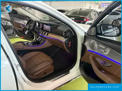 MERCEDES E-CLASS E300 AVANTGARDE