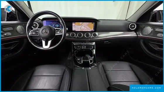 MERCEDES E-CLASS E300 4MATIC AMG LINE