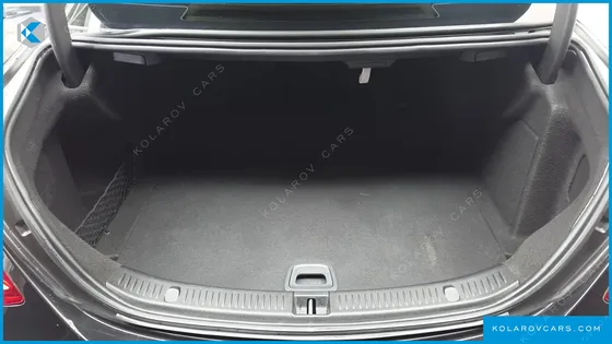MERCEDES E-CLASS E300 4MATIC AMG LINE