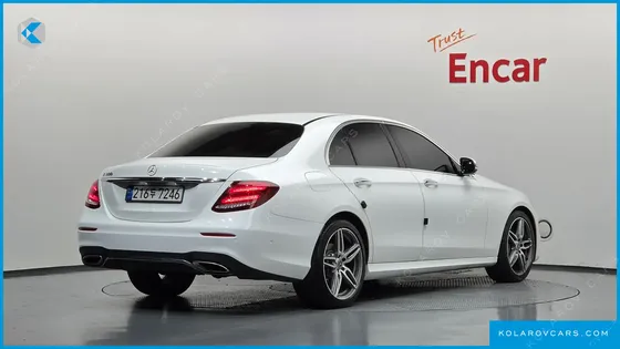 MERCEDES E-CLASS E300 AMG LINE