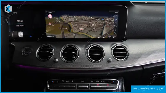 MERCEDES E-CLASS E300 AMG LINE