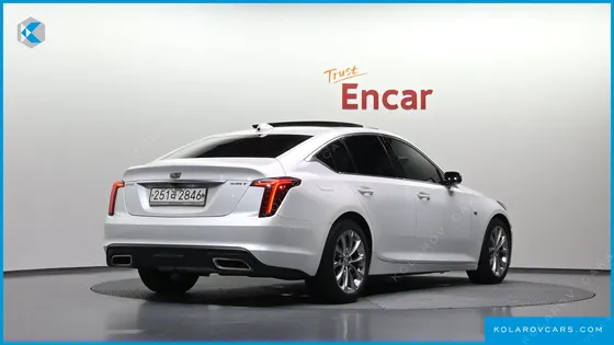 CADILLAC CT5 2.0 PREMIUM LUXURY