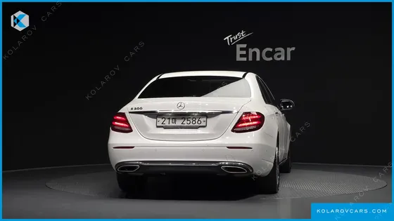 MERCEDES E-CLASS E300 AVANTGARDE