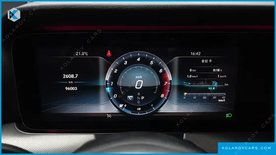 MERCEDES E-CLASS E300 AVANTGARDE