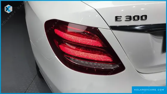 MERCEDES E-CLASS E300 AVANTGARDE