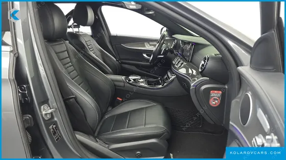MERCEDES E-CLASS E300 4MATIC AMG LINE