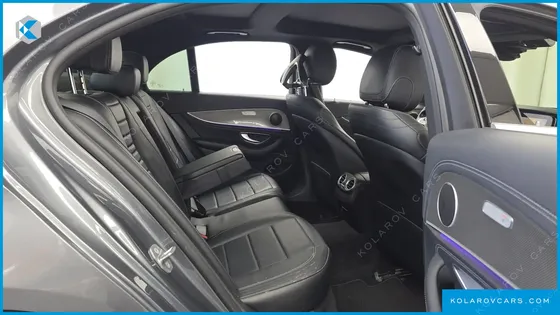 MERCEDES E-CLASS E300 4MATIC AMG LINE