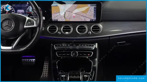 MERCEDES E-CLASS E300 4MATIC AMG LINE