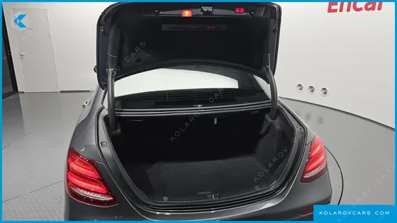 MERCEDES E-CLASS E350D