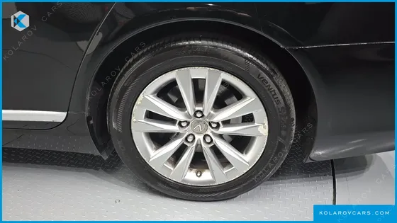 LEXUS LS AWD