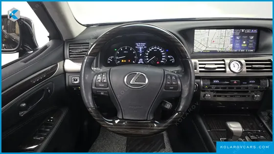 LEXUS LS AWD