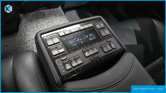 LEXUS LS AWD