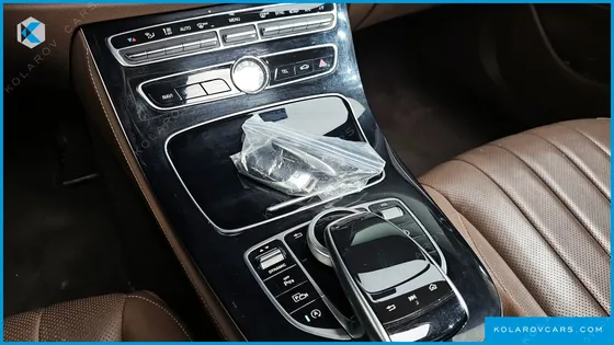 MERCEDES E-CLASS E300 4MATIC EXCLUSIVE