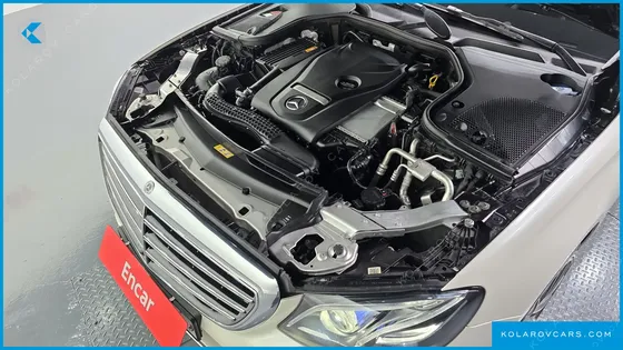MERCEDES E-CLASS E300 4MATIC EXCLUSIVE