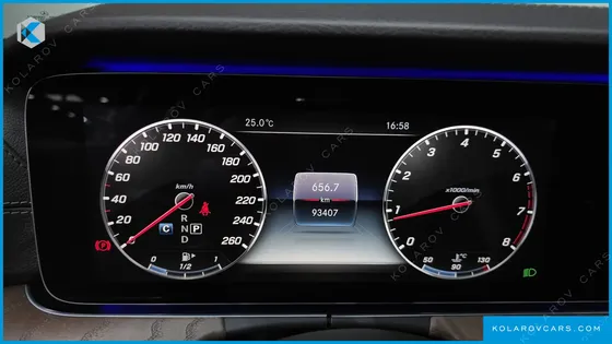 MERCEDES E-CLASS E300 4MATIC EXCLUSIVE