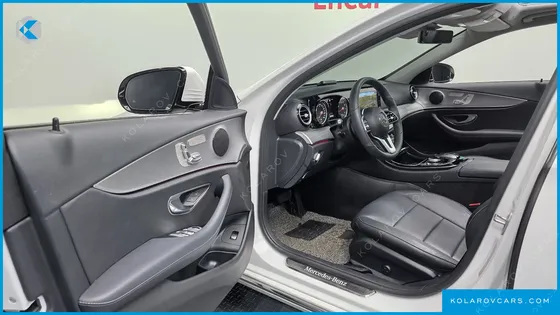 MERCEDES E-CLASS E300 AVANTGARDE