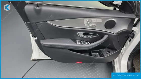 MERCEDES E-CLASS E300 AVANTGARDE