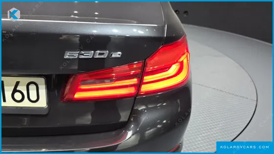 BMW 5 SERIES 530E LUXURY