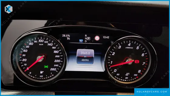 MERCEDES E-CLASS E250 AVANTGARDE