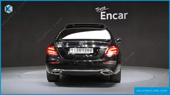 MERCEDES E-CLASS E300E EXCLUSIVE