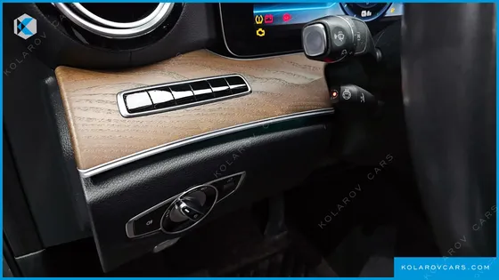 MERCEDES E-CLASS E300E EXCLUSIVE