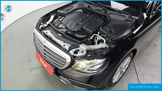 MERCEDES E-CLASS E220D EXCLUSIVE