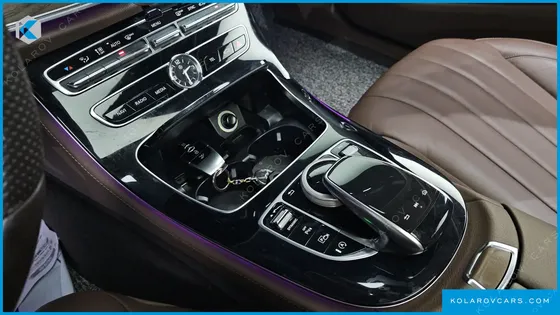MERCEDES E-CLASS E220D EXCLUSIVE