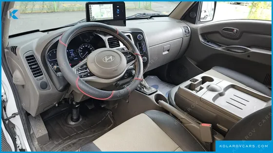 HYUNDAI PORTER II SUPER CABIN LPG